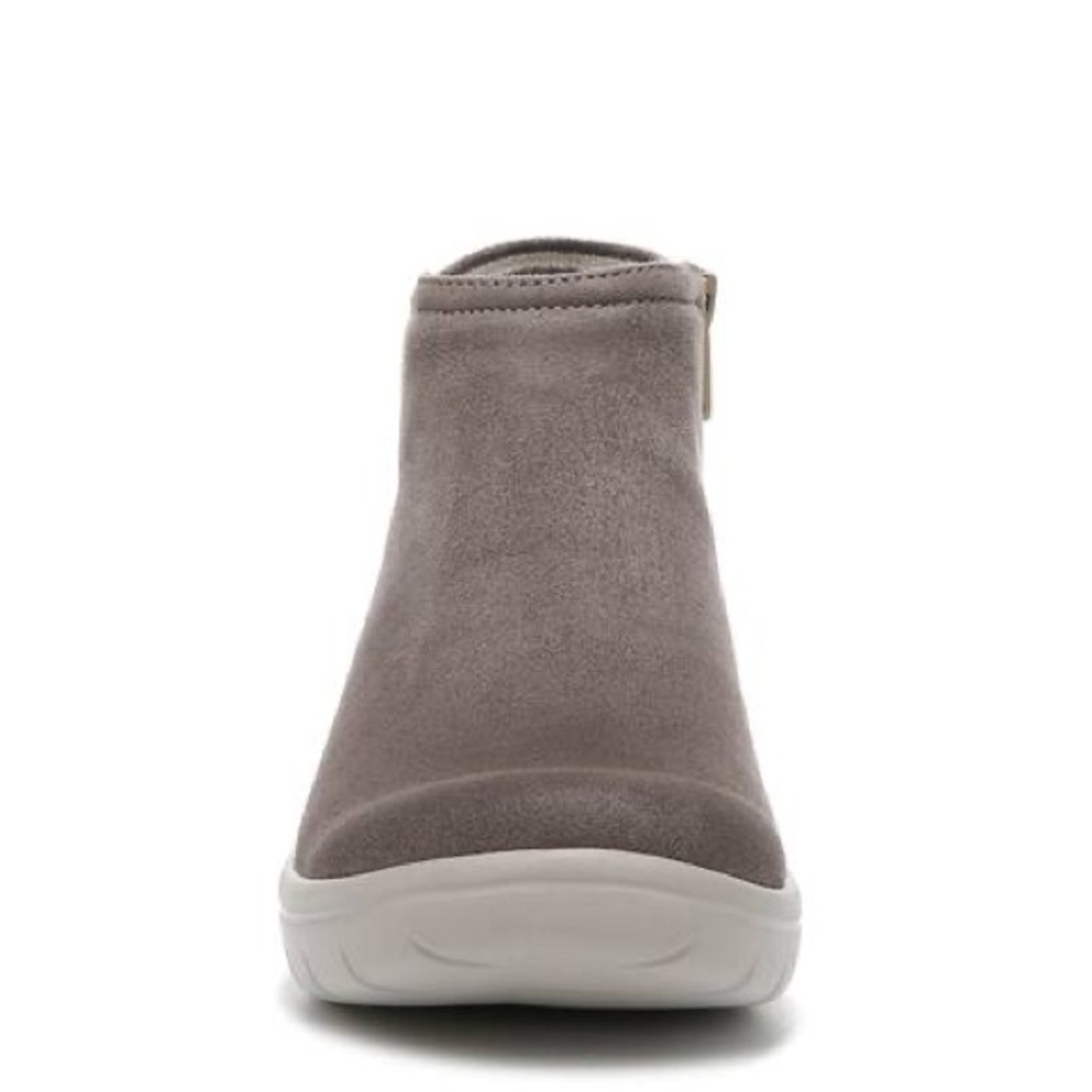 BZees Karma Bootie, Ankle Boot, New - Picture 2 of 6